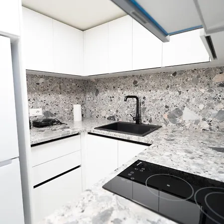 Elite Flats 2 Тирана