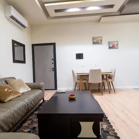 Apartment Elite Flats 2 *