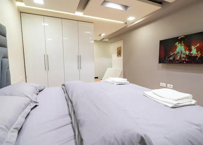 Apartament Elite Flats 2 *